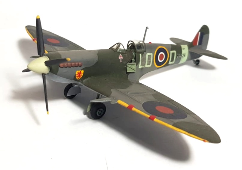 1/72 Spitfire Mk IX